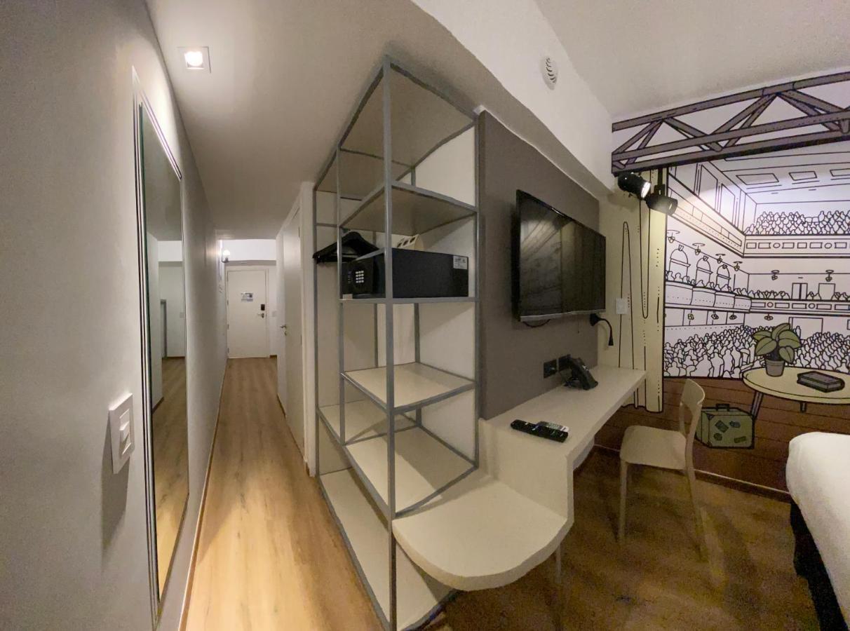 Hotel Ibis Styles Buenos Aires Florida Esterno foto